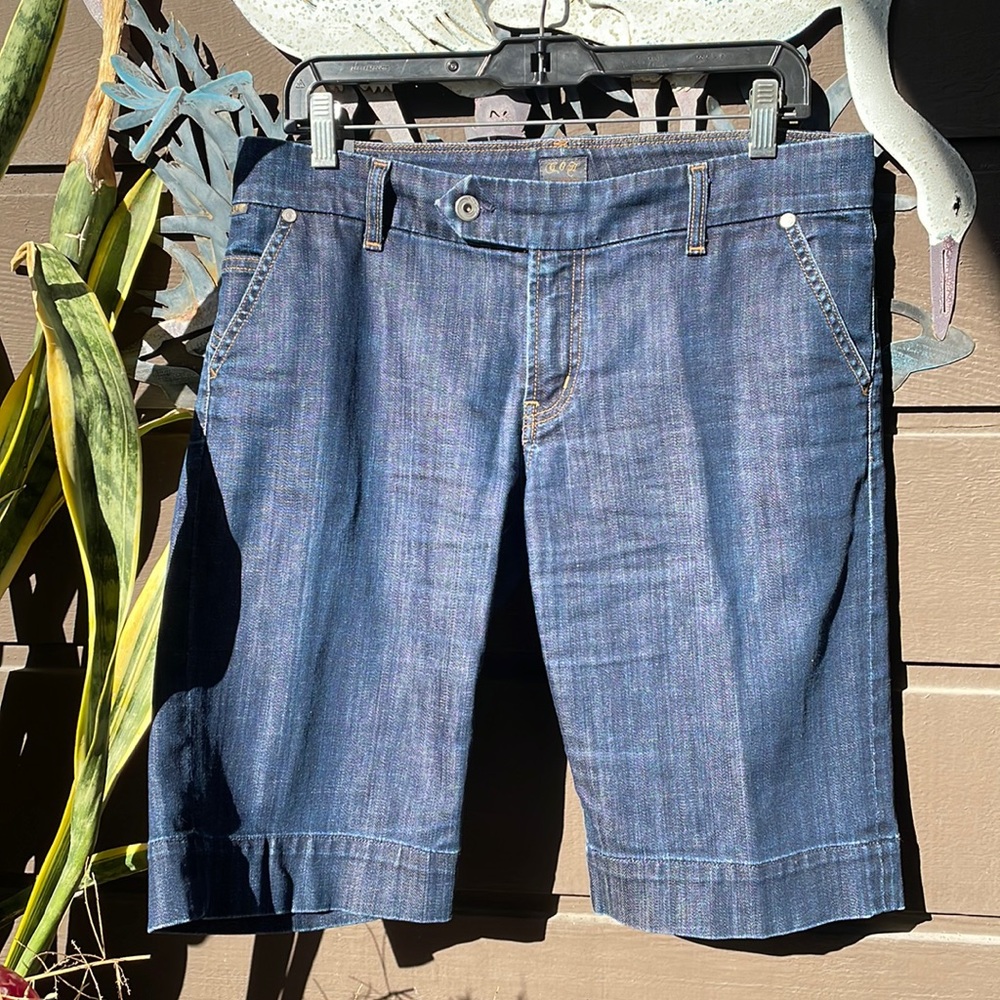 COH Jean Shorts - Picture 2 of 12